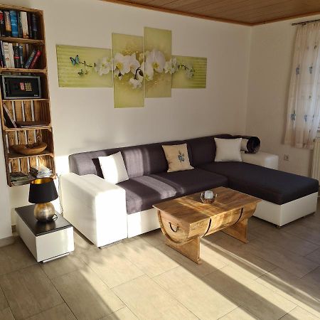 Marienstrasse Apartment Neukirchen vorm Wald Luaran gambar