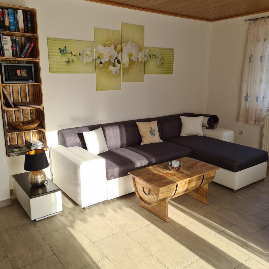 Marienstrasse Apartment Neukirchen vorm Wald Luaran gambar