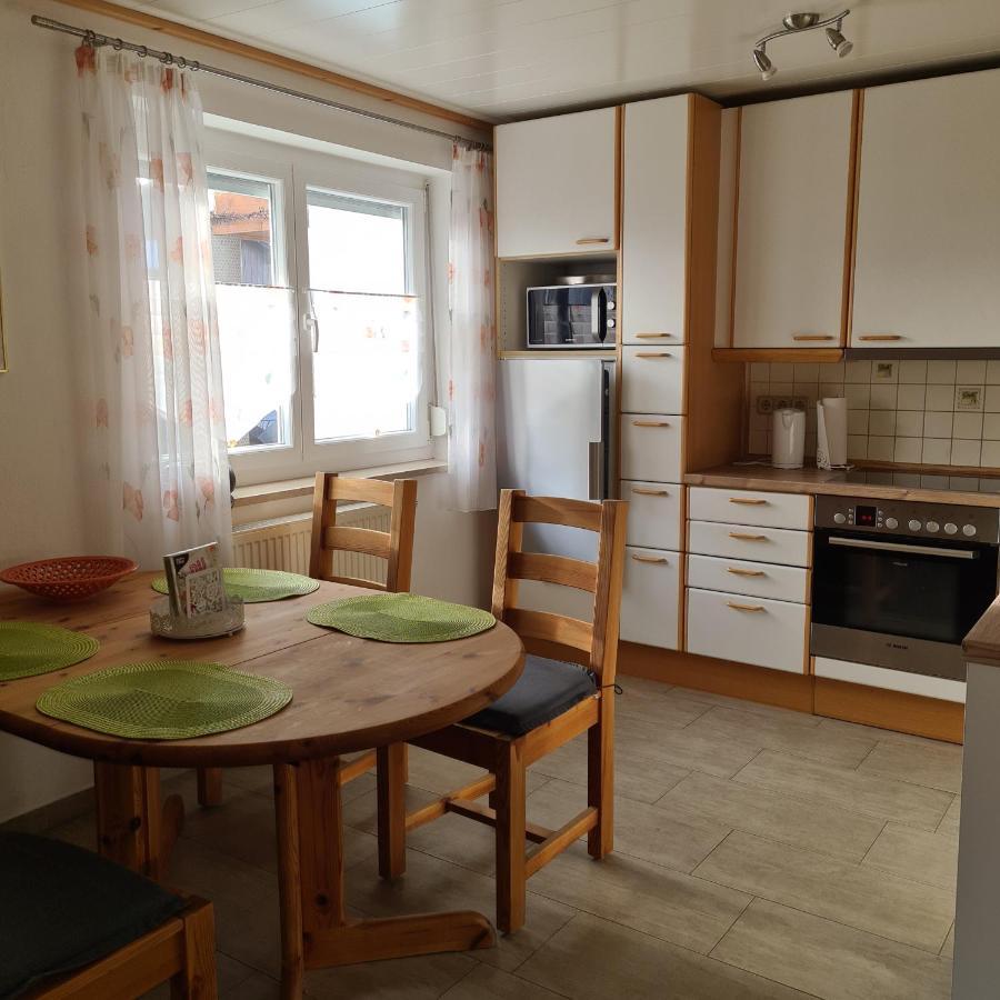 Marienstrasse Apartment Neukirchen vorm Wald Luaran gambar
